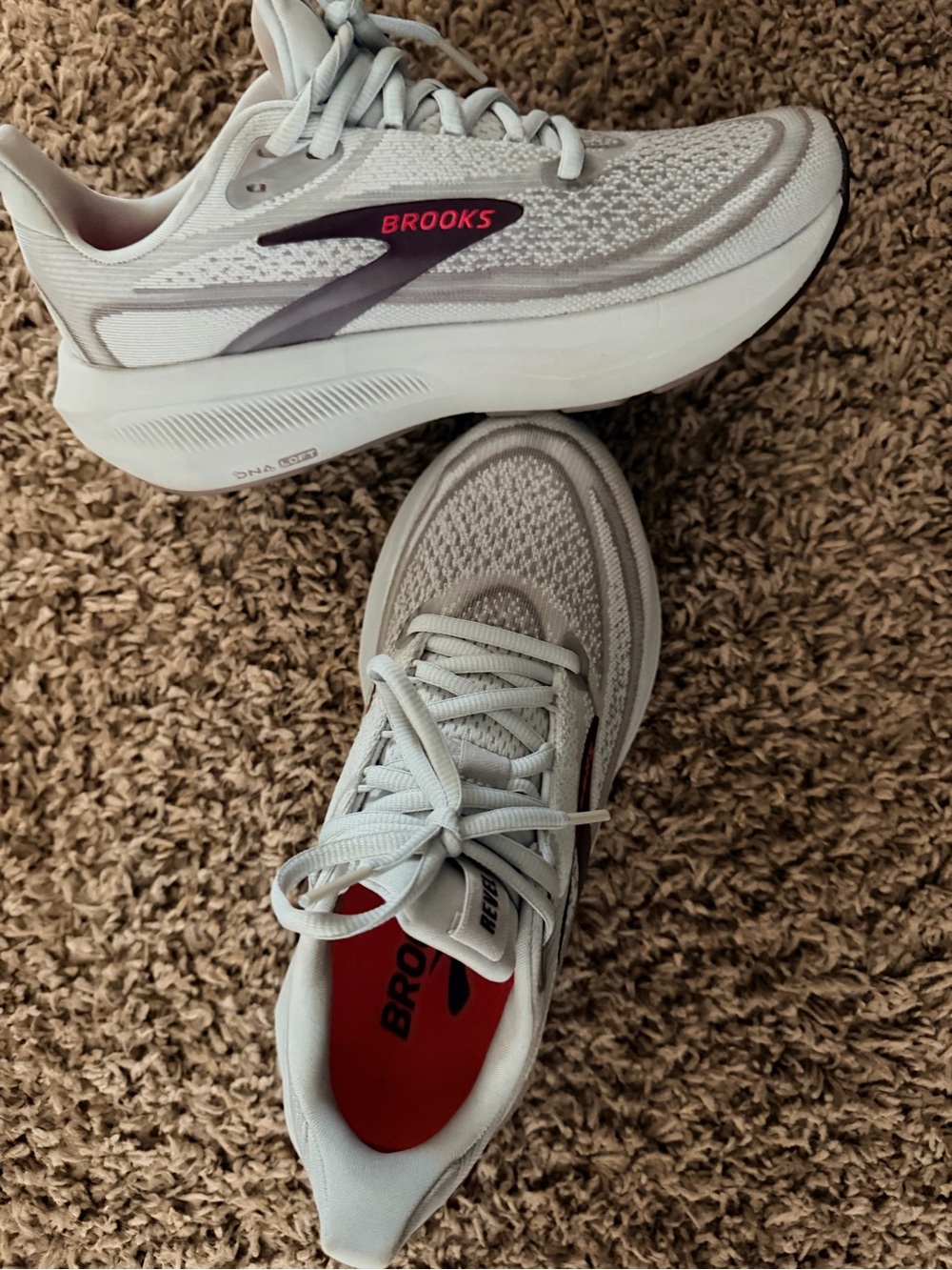 Brooks Women's White and Mauve-Pink- red- burgundy- Running Shoe - Picture 9 of 13